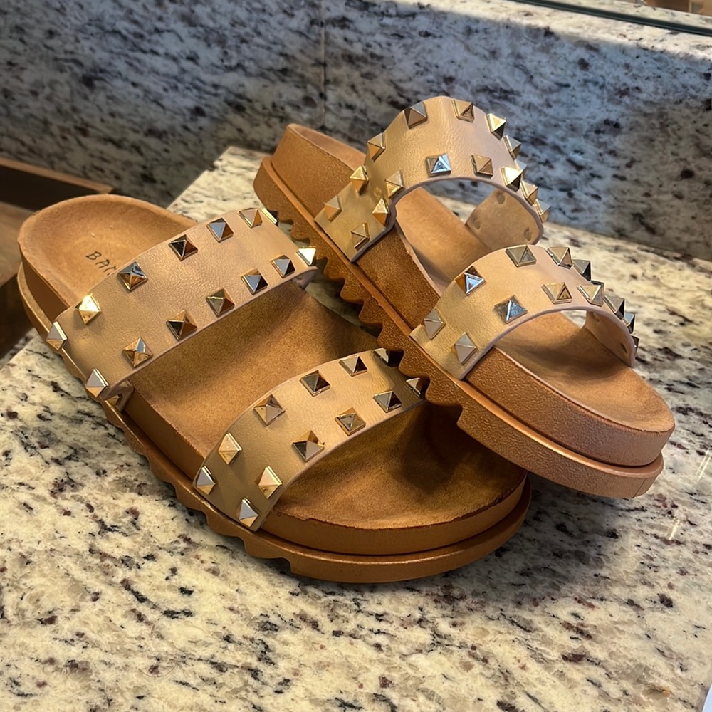 Bamboo  |  Gold Studded Tan Slides  |  NWT